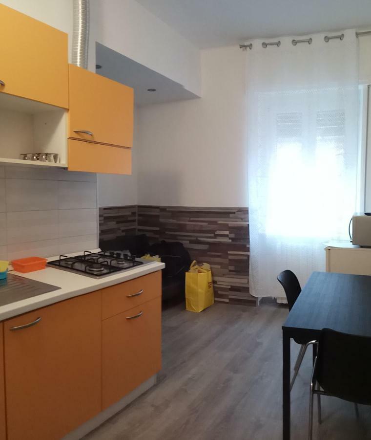 Archimede Apartment Pavia Exterior photo